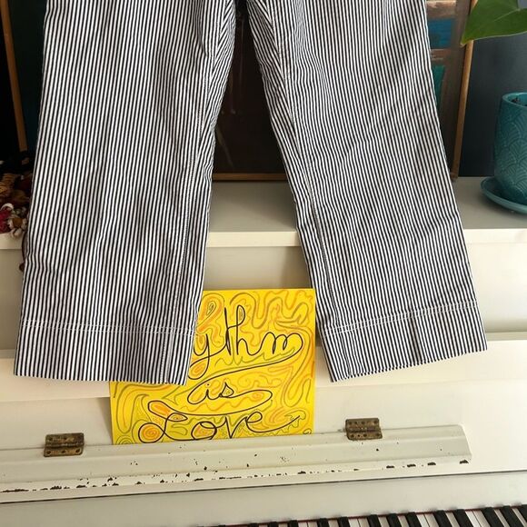 Jones New York Stretch Black and White Striped Cropped Pants 10 - Picture 8 of 16